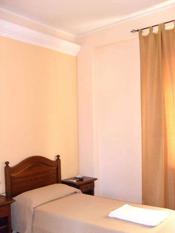 Hotel Piro Torrenova  Room photo