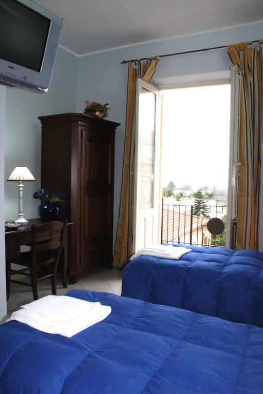 Hotel Piro Torrenova  Room photo
